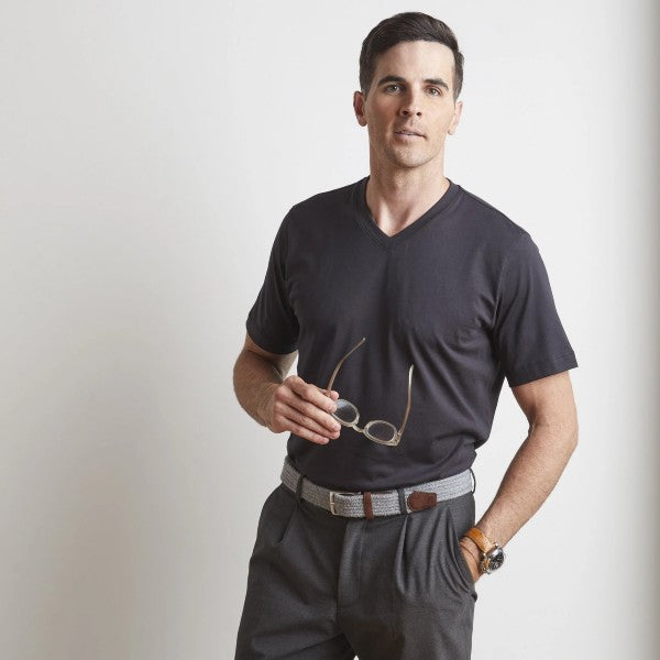 Left Coast V Neck Tee Black